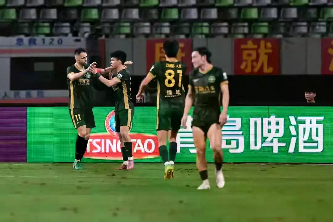 亚新体育独家报道：浙江足球俱乐部副总经理吴少堃｜回应了关于球队投入4亿元的传言 | 亚新体育