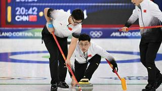 亚新体育独家报道: 迎来首胜!冬奥男子冰壶-中国队11-4逼意大利提前认输