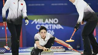 亚新体育深度解析 - 冬奥女子冰壶-痛失好局！中国队最后两局被偷分5-6美国队