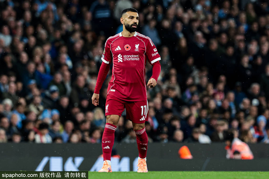 亚新体育深度解析 - 名宿怒批萨拉赫｜这是他和经纪人的惯用伎俩 只会说“我我我” | 亚新体育