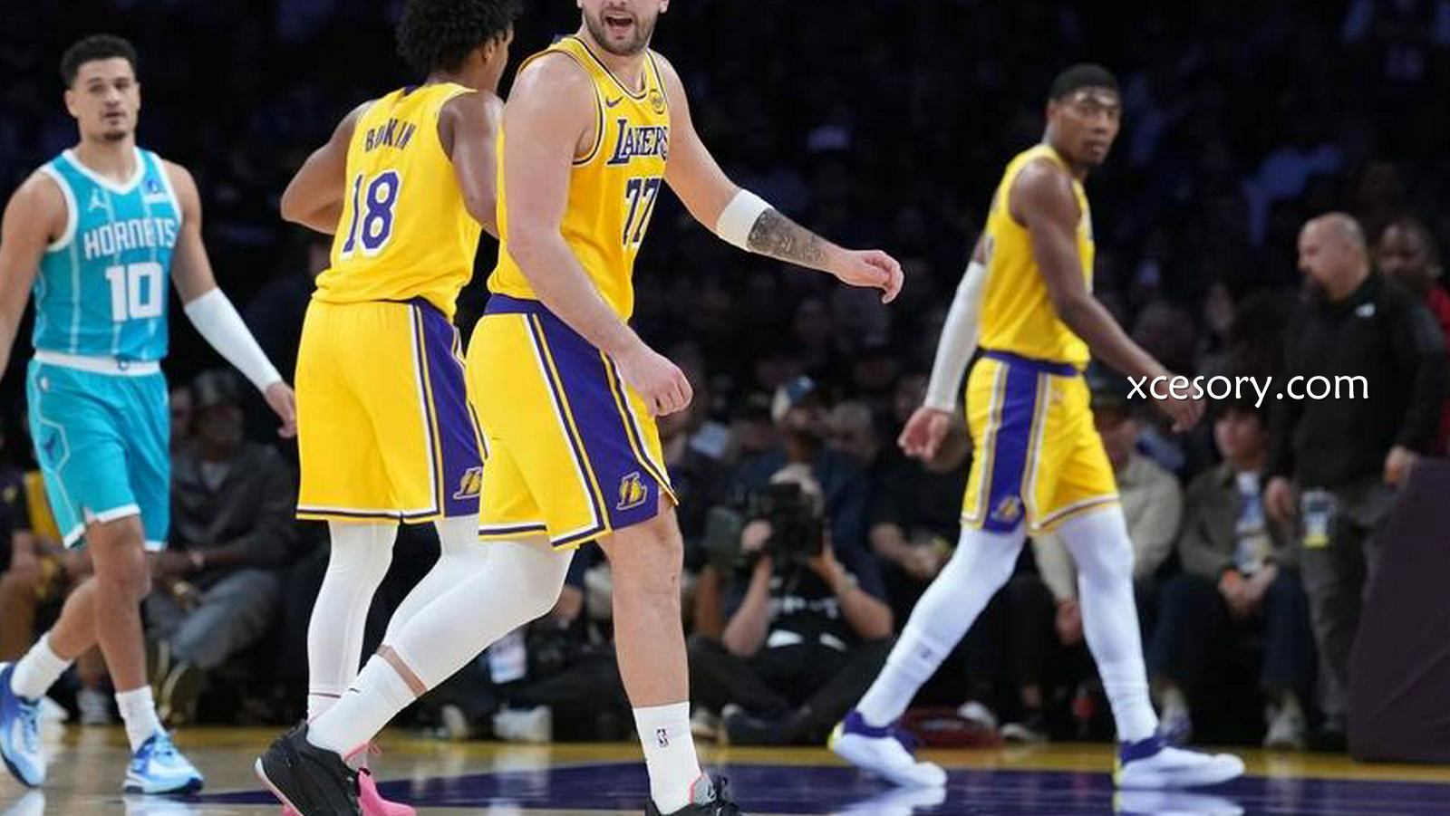 亚新体育深度解析 - 东契奇空砍39分詹姆斯29+9 湖人惨败黄蜂