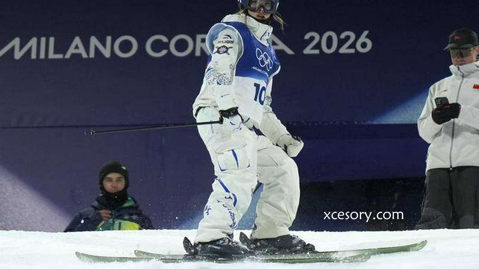 亚新体育特别报道:冬奥自由式滑雪女子大跳台|谷爱凌刘梦婷进决赛 杨如意出局
